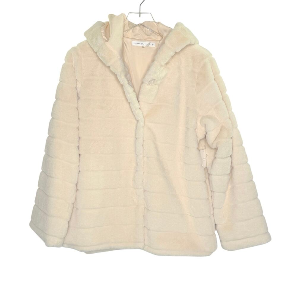 Altar'd State Cream Faux Fur Short Jacket M NEW Hooded Cozy Lounge Chic